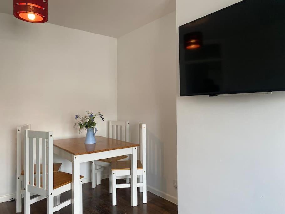 Brighton New Apartment Free Parking Sleeps 6 Exterior foto
