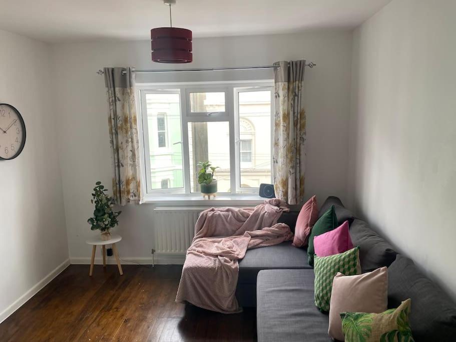 Brighton New Apartment Free Parking Sleeps 6 Exterior foto